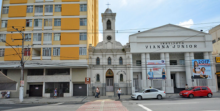 Arte, história e fé 3 EM ESTILO eclético, Igreja de São Roque marca a chegada dos italianos à cidade (Foto: Marcelo Ribeiro)