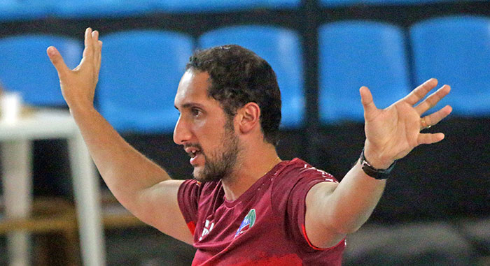 capa volei leo