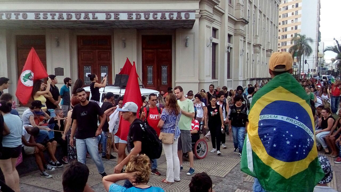 Manifestantes protestam no Dia Nacional de Greve 9 Foto: Fernando Priamo