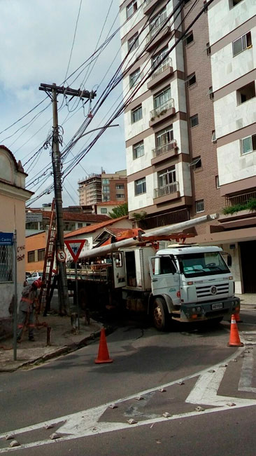 Foto: Olavo Prazeres poste-olavo-2