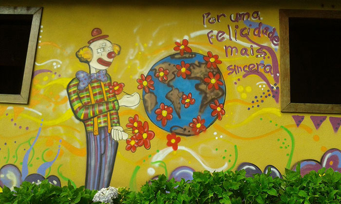 Grafite de Claudim Melo Em Restaurante Cantinho da Cachoeira (Estrada de Torreões Km 790 s/n)