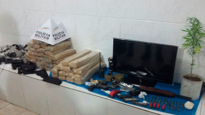 Foto: Polícia Militar/Divulgação apreensao materiais divulgacao pm