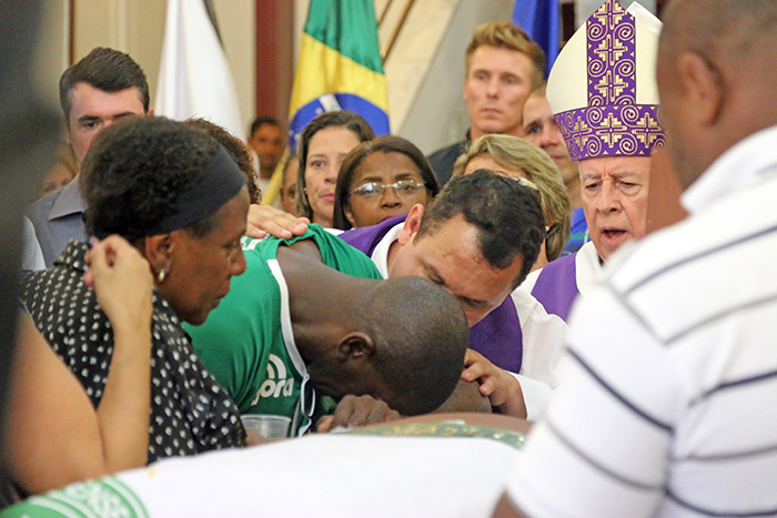 Emoção e saudade marcam despedida de Marcelo em JF 2 Leonardo Costa