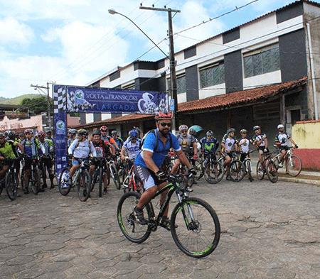 Coluna CR - 18-12-2016 9 jf1