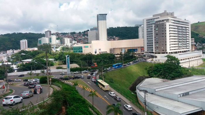 Copese registra cerca de 1.800 faltosos no primeiro dia de Pism 1 Trânsito está complicado na manhã desta segunda-feira (12) (Foto: Juliana Netto)