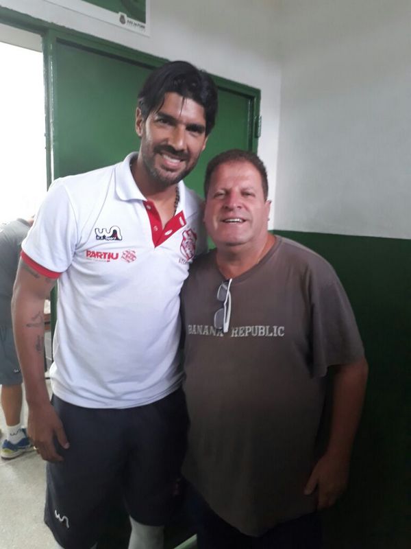 Coluna CR – 25-01-2017 1 O craque Locco Abreu e Flávio Villela