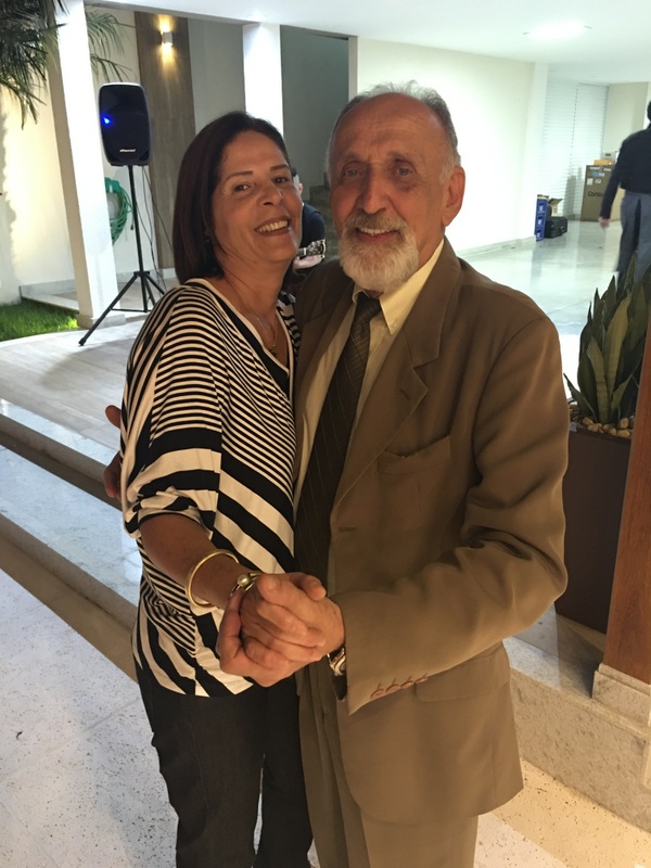 Fátima e o juiz José Clemente bailando em recente festa