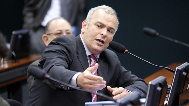 Júlio Delgado não acredita em aliança entre PSB e MDB em Minas 1 capa julio luciobernardo camara