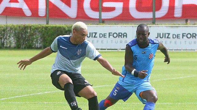 Empate no último minuto 3 Leonardo Costa