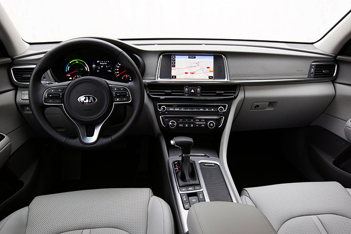 Optima Plug-in Hybrid tem posição de destaque entre veículos ecológicos da Kia 6 Foto: Divulgação