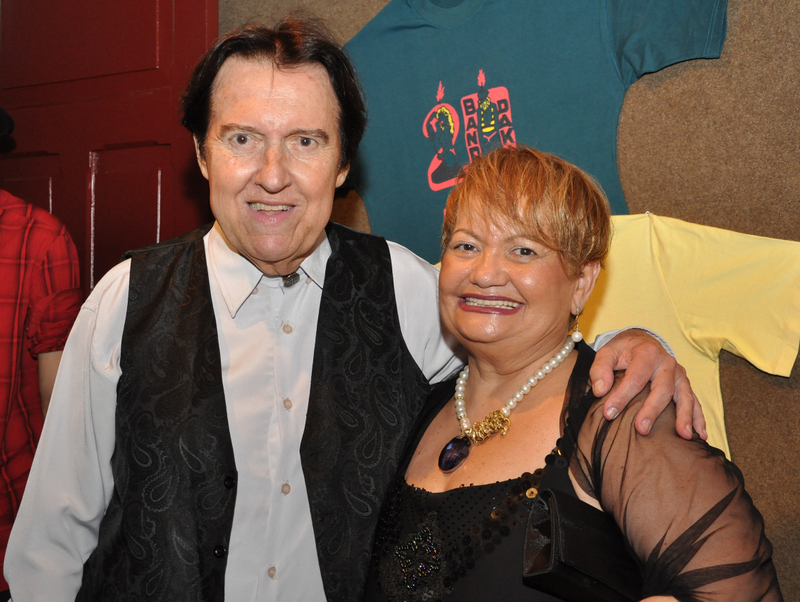 Coluna CR – 10-02-2017 2 Júlio Zanini e Célia Fani, na abertura da mostra dos 45 anos da Banda Daki, no Forum da Cultura Foto: Wólmer Monteiro
