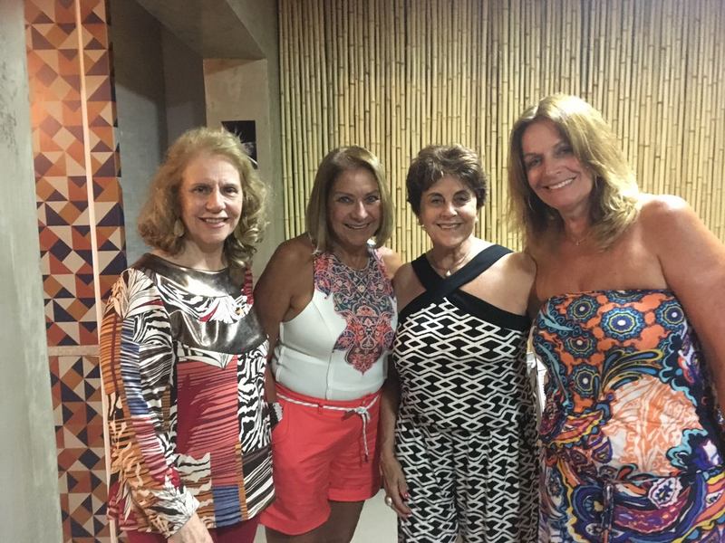 Coluna CR – 11-02-2017 1 Glória Novaes, Darcy Pontes Gomes, Sória Calixto e Raquel Novelino, em jantar no Artéria.