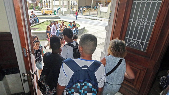 Cadastramento Escolar para 2019 tem início nesta segunda-feira 1 escola normal leo
