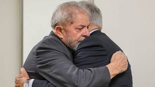 Michel Temer e FHC visitam Lula em hospital onde Marisa Letícia está internada 2 Roberto Stuckert/Instituto Lula