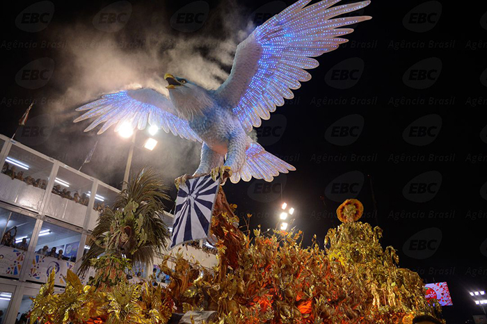 Rio de Janeiro - Desfile da escola de samba Portela, pelo grupo especial, no Sambódromo (Fernando Frazão/Agência Brasil)