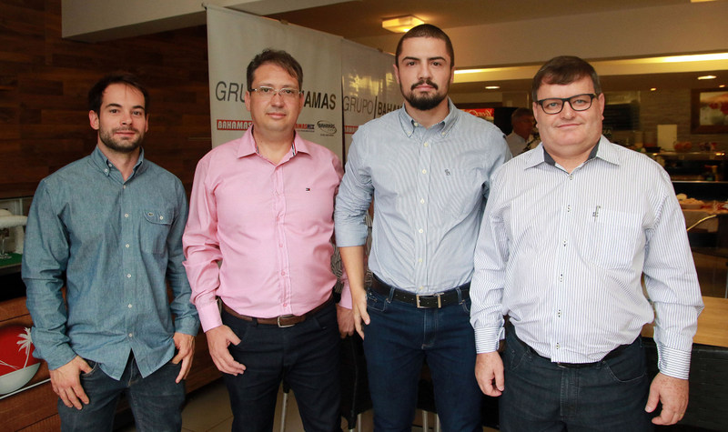 Os novos diretores do Grupo Bahamas: Fernando Lopes Reis (expansão e infraestrutura), Rodrigo Fenelon (jurídico e relações humanas), Carlos Henrique Guedes Reis (comercial) e Braz Lopes (operações e logística) Foto: Fernando Priamo