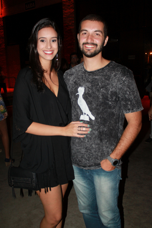 Allana Lopes e Leonardo Rodrigues, no show do Roupa Nova, no Terrazzo. Foto: Guilherme Ovídio