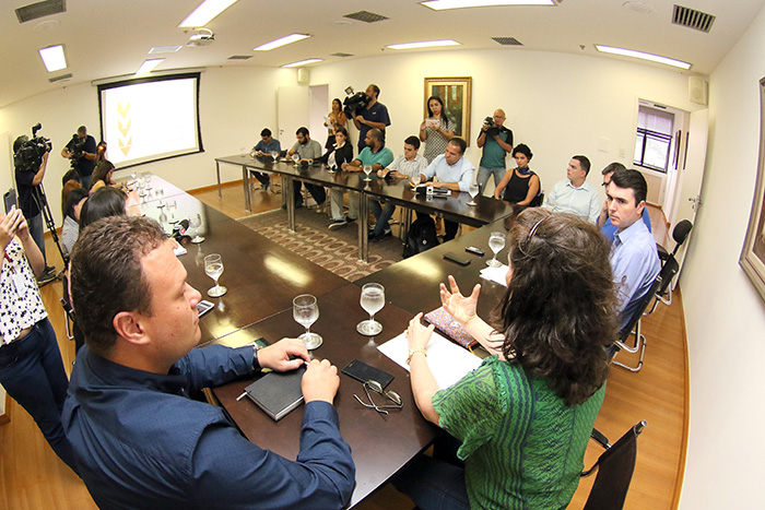 coletiva 4