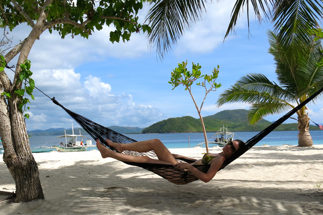 Conheça os Nômades Digitais 2 feliz-com-a-vida-NOMADE