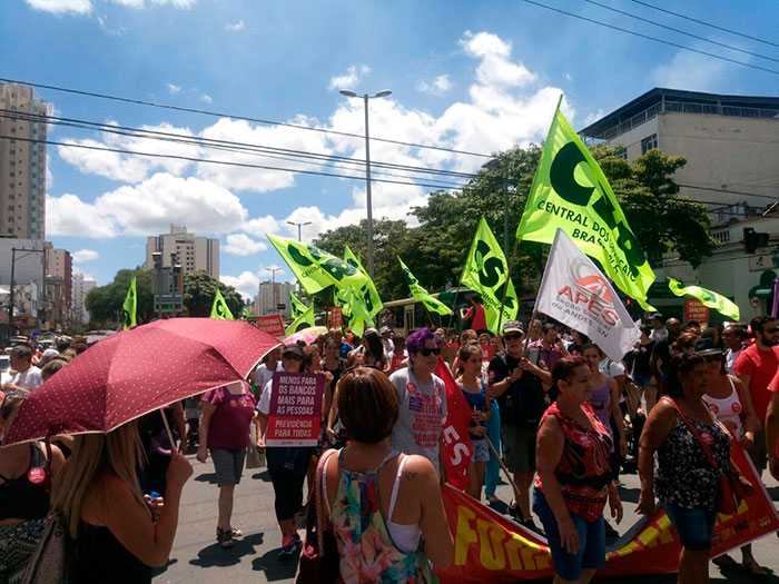 Protesto contra a reforma da Previdência ganha as ruas de Juiz de Fora 33 Leonardo Costa