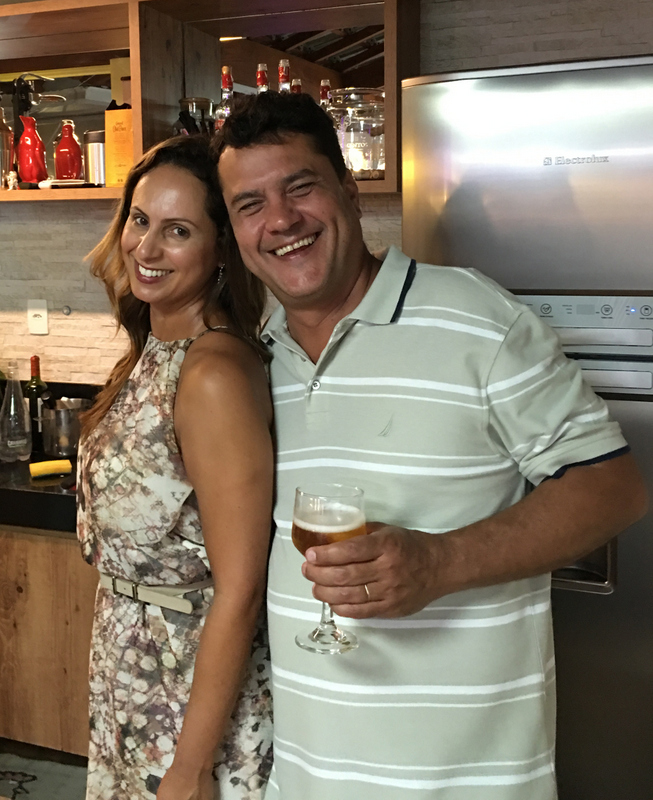 Lisa e Gustavo Neves em tarde de festa
