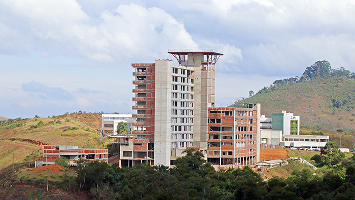 UFJF analisa serviços que poderão ser aproveitados de obra do HU 1 Foto: Leonardo Costa