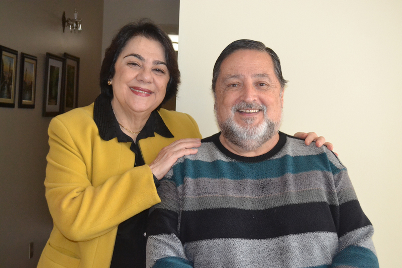 Numa pausa do 12° Fórum Espírita, Nara e João Márcio Coelho comemoram o sucesso da promoção,  na sede do Tupi. Foto: Toninho Carvalho