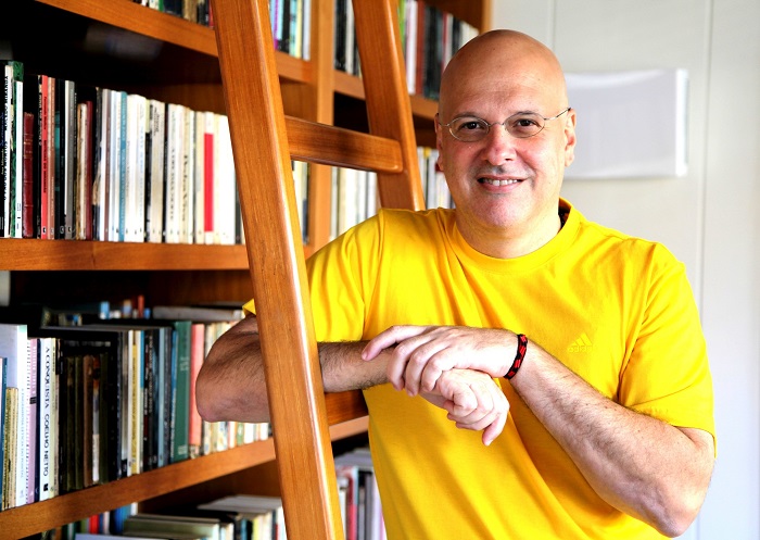 Alberto Mussa lança quarto romance de 'Compêndio mítico do Rio de Janeiro' 2 Alberto Mussa situa o quarto livro do seu compêndio na Rio de Janeiro do século XIX (foto de Paula Johas)