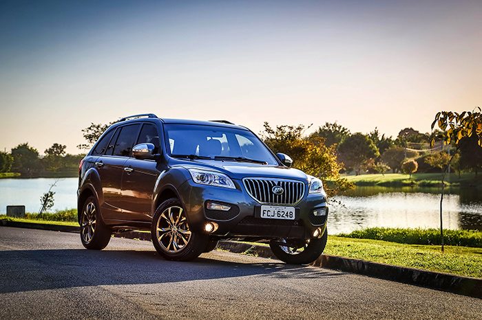Segmento de SUVs compactos evolui, ganha mais concorrentes e já cresceu 23% em vendas em 2017 15 ap090517-06