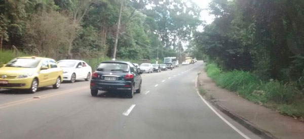 Trânsito lento entre a Cidade Alta e a Avenida dos Andradas 3 gargalo2