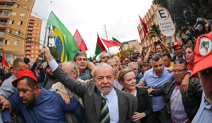 Lula chega ao prédio da Justiça Federal em Curitiba 2 Ricardo Stuckert