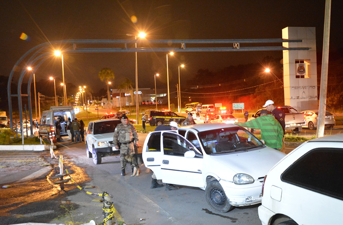 Ação ocorreu no trevo do Bairro Salvaterra (Foto: Marcelo Ribeiro)