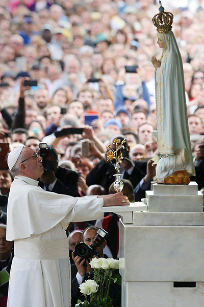 Papa Francisco canoniza dois irmãos pastorinhos em Fátima 1 Foto: Divulgação/Vaticano