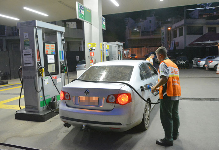 posto gasolina amrcelo
