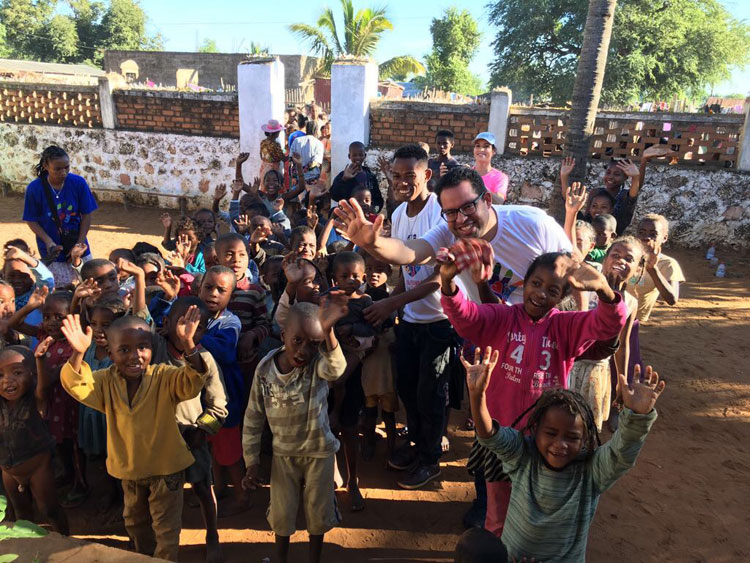 Voluntários se preparam para missão em ilha na África 1 Caravana da Saúde Ambovombe Crédito Arquivo Fraternidade Sem Fronteiras 4