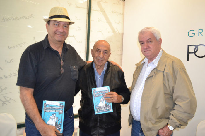 Roberto Simões, Wilson Coury Jabour e Antônio José Cedrola na manhã de autógrafos de José Dias Ibiapina, no MAMM FOTO: TONINHO CARVALHO