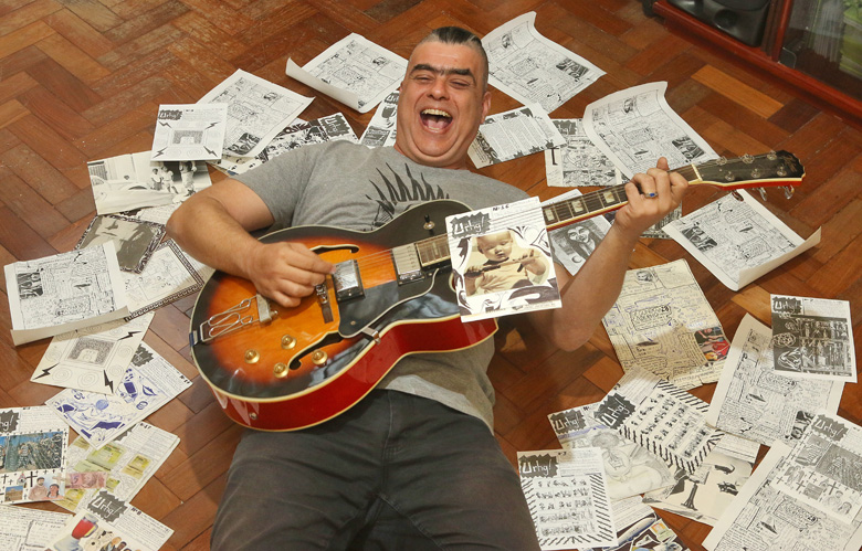 A linguagem do papel xerox na era pós-internet 5 Zine Urhg Giuliano Cézar Foto Felipe Couri