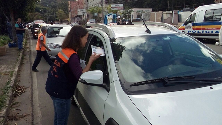 Defesa Civil e órgãos parceiros realizam blitz educativa no São Pedro 1 blitz educativa