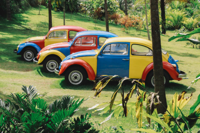 Inhotim: o casamento perfeito entre arte e natureza 1 Troca-troca, fuscas coloridos no Inhotim