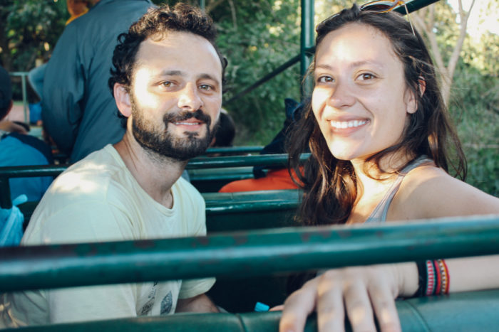 O Pantanal e suas experiências inesquecíveis 3 Adriano Castro e Gisele Rocha, do blog Viajei Bonito, no Pantanal Sul