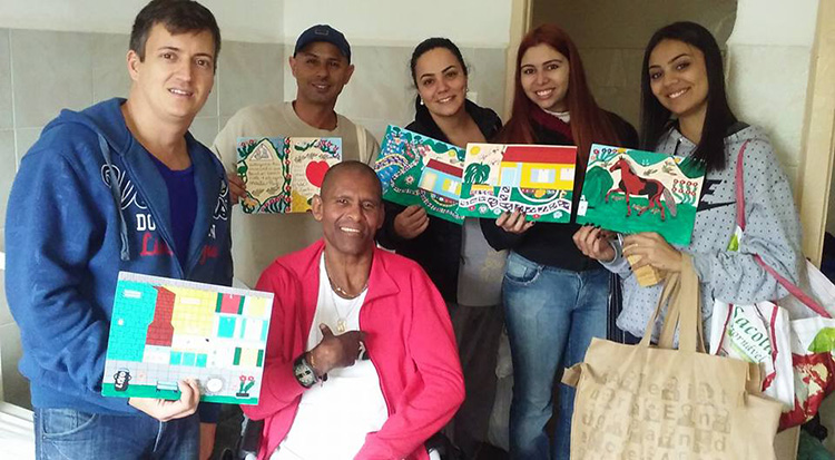 Visitas Solidárias leva carinho e doações a pacientes do Hospital Ana Nery 1 visitas solidarias 2