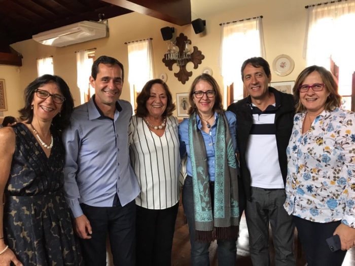 Grupo Bahamas inaugura a sua 40ª loja, a segunda em São João del-Rei 1 Marialva Passos comemorou seus 82 anos, cercada do carinho dos filhos (Lucimar, Ilvo, Lagmar, Toni e Ludmila), netos e demais familiares com almoço no Berttu’s Aeroporto