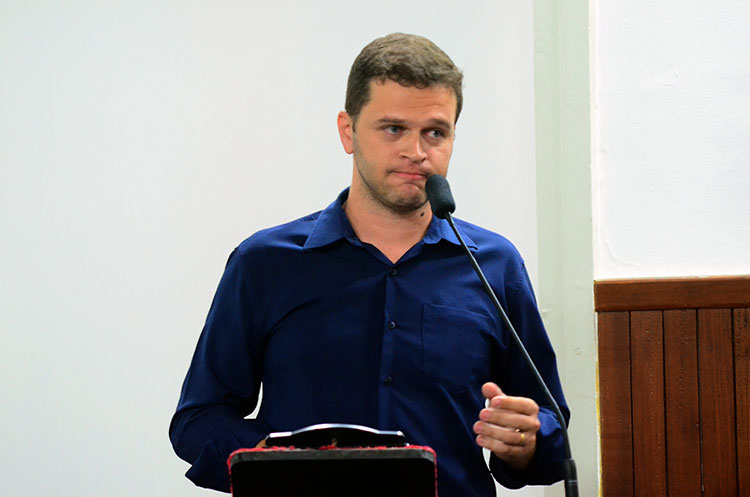 Projeto de lei quer autorizar Uber em JF 1 charles1