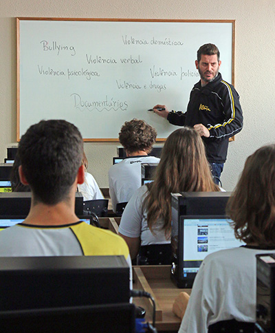 A escola não tem escolha, ou se transforma ou se transforma 3 educa
