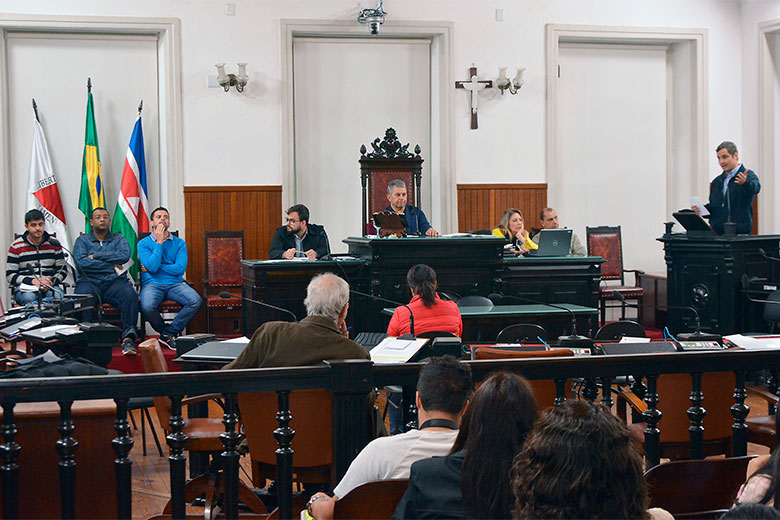 Câmara cria força-tarefa para cobrar reforma no Delfim Moreira 1 grupo central audiência