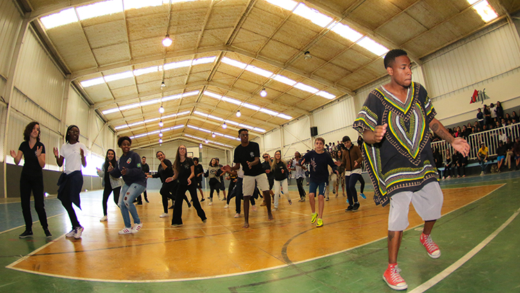 Semana de Ciências Humanas do Colégio João XXIII discute culturas de rua 1 joão XXIII Fernando
