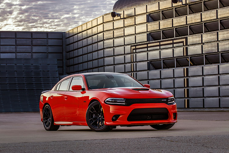 Dodge revive o Charger Daytona, menos potente que em 1969 7 vi080817 01