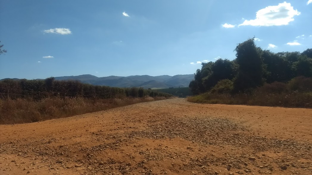 Serra da Canastra, ecoturismo e gastronomia mineira 6 Caminho para Casca D´Anta