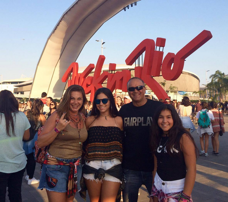 Cristiane-Gabriela-Paulo-e-Paula-todos-Costa-180917-Rock-in-Rio-SEM-RESOLUÇÃO Cristiane-Gabriela-Paulo-e-Paula-todos-Costa-180917-Rock-in-Rio-SEM-RESOLUÇÃO