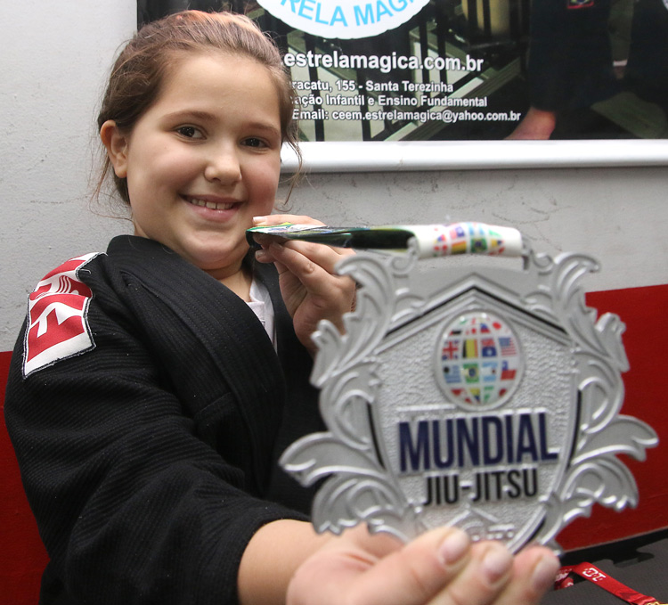Muito prazer: Nati, 9 anos, campeã mundial de jiu-jítsu 2 Fernando Nati